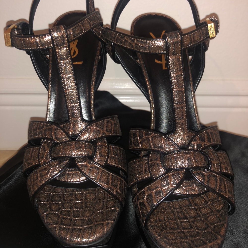 Saint Laurent Tribute Leather Platform Sandals